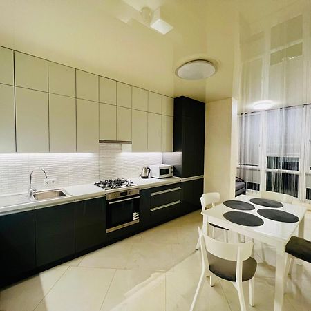 Ferienwohnung Шевченка,60 - Семицвіт Lemberg Exterior foto